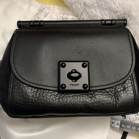 coach black leather bag, suede on both side - Picture 9 of 9